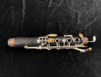 Photo Used Buffet Paris R13 Clarinet in Bb - Ships w/ New Pads - Serial # 244064